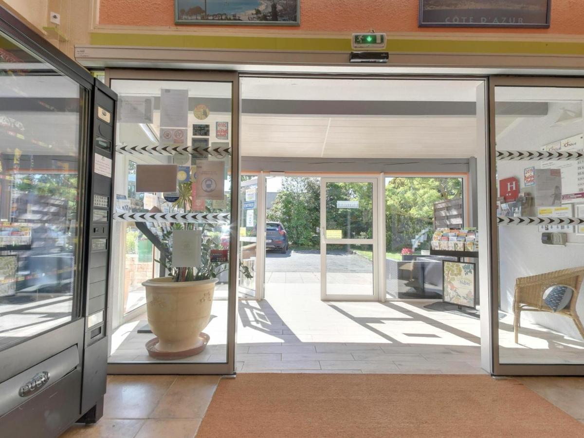 Contact Hotel O'Nice Saintes Εξωτερικό φωτογραφία