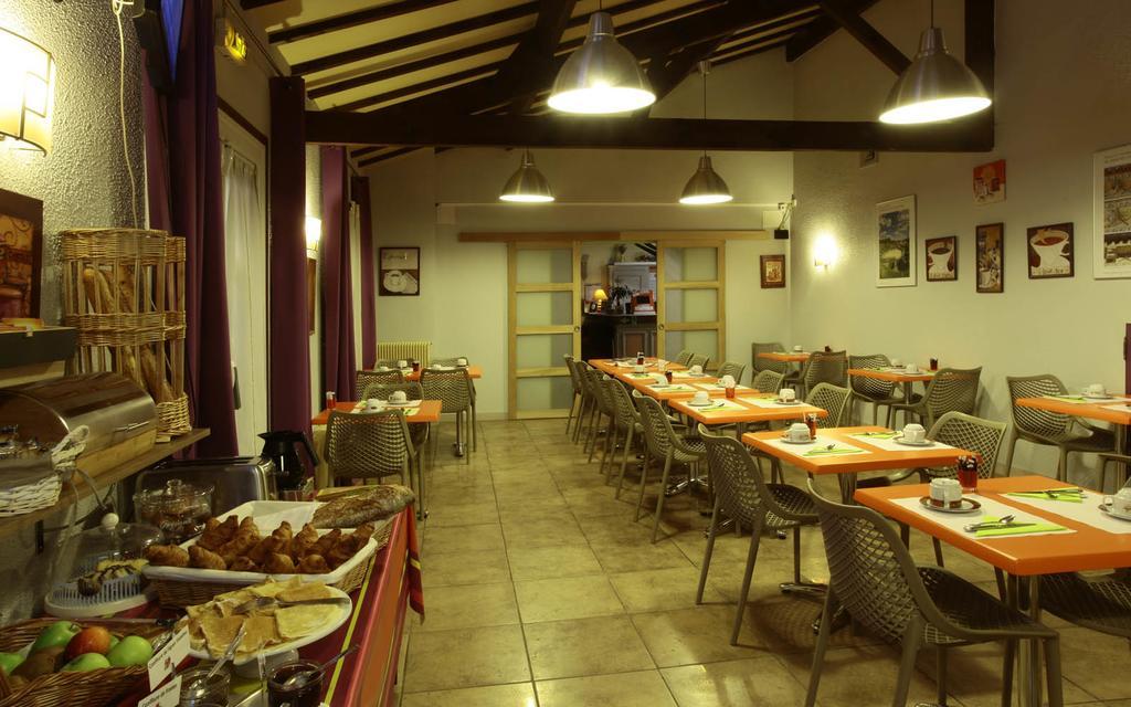 Contact Hotel O'Nice Saintes Εξωτερικό φωτογραφία