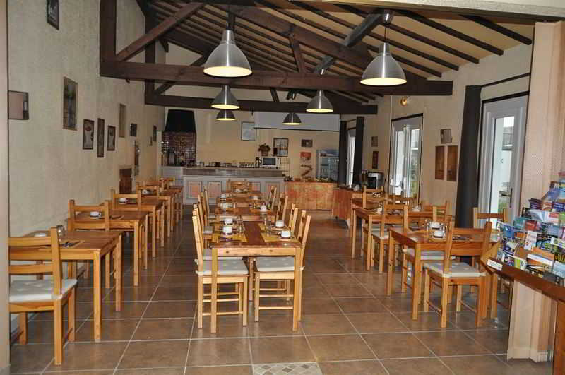Contact Hotel O'Nice Saintes Εξωτερικό φωτογραφία